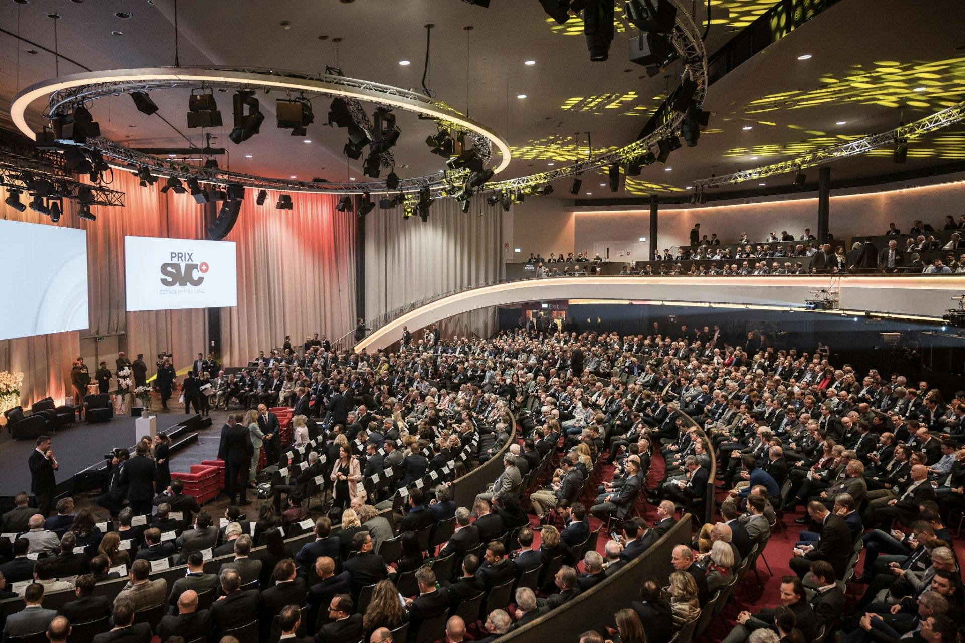 Prix SVC Espace Mittelland: Sechs Unternehmen konkurrieren am 15. März 2023 im 
Kursaal Bern um den  begehrten Preis.