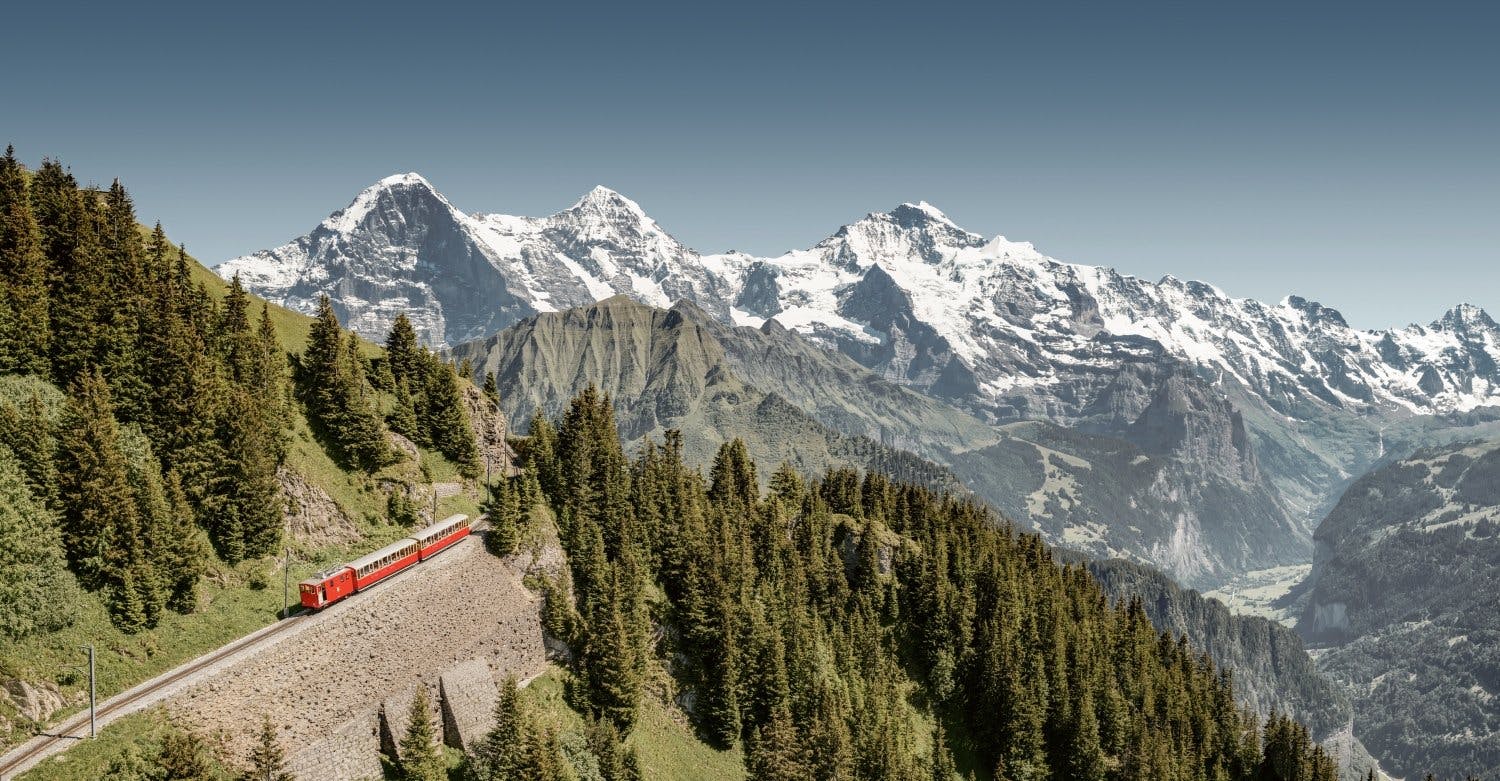 Bahnfahrt zur Schynige Platte.