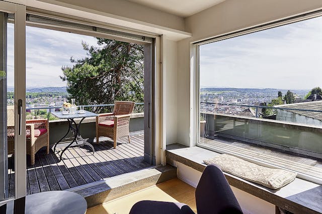 ... das lichtdurchflutete Eichhölzli hoch über Biel fast 600 Jahre später.