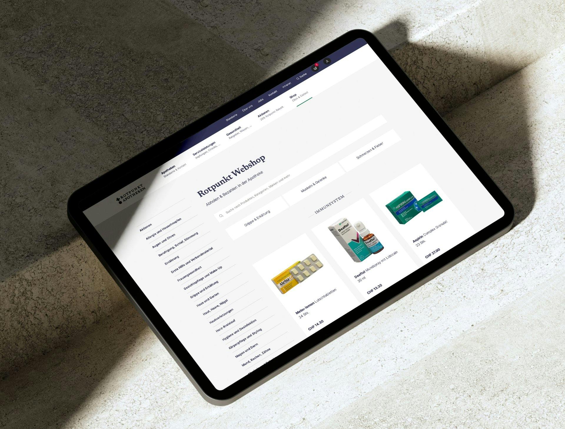 Im Rotpunkt Webshop können Sie bequem das Sortiment in Ihrer Rotpunkt Apotheke online abfragen und Produkte reservieren.