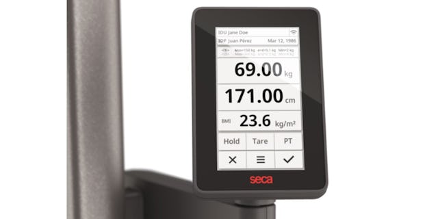 In nur 24 Sekunden misst die BIA die Muskelmasse des Körpers.