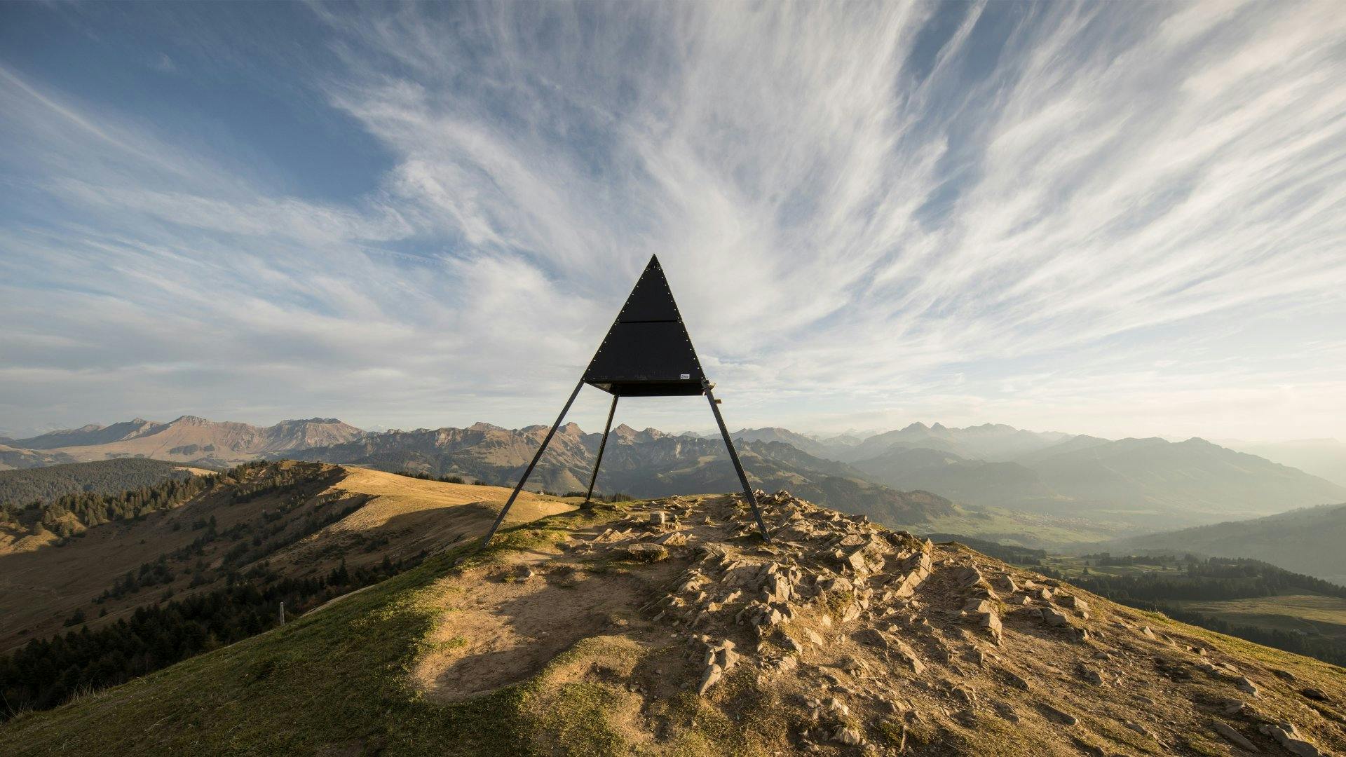 La Berra offre un panorama à 360 degrés.