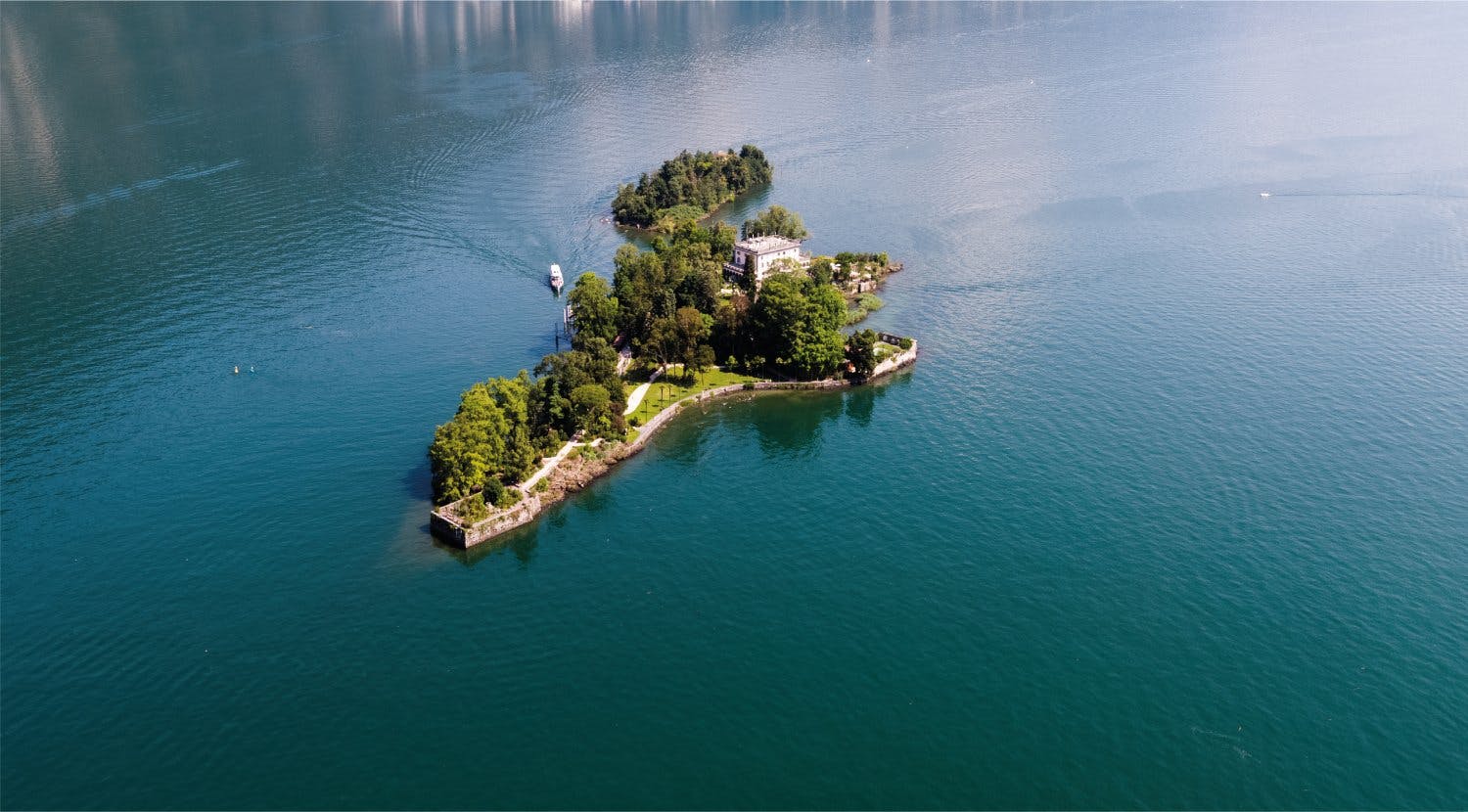 Die deutsch-russische Baronin Antoinette de Saint Leger legte hier ihren botanischen Garten an.