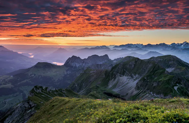 Mit der Luftseilbahn ab Sörenberg gehts in sieben Minuten auf den höchsten Berg Luzerns.