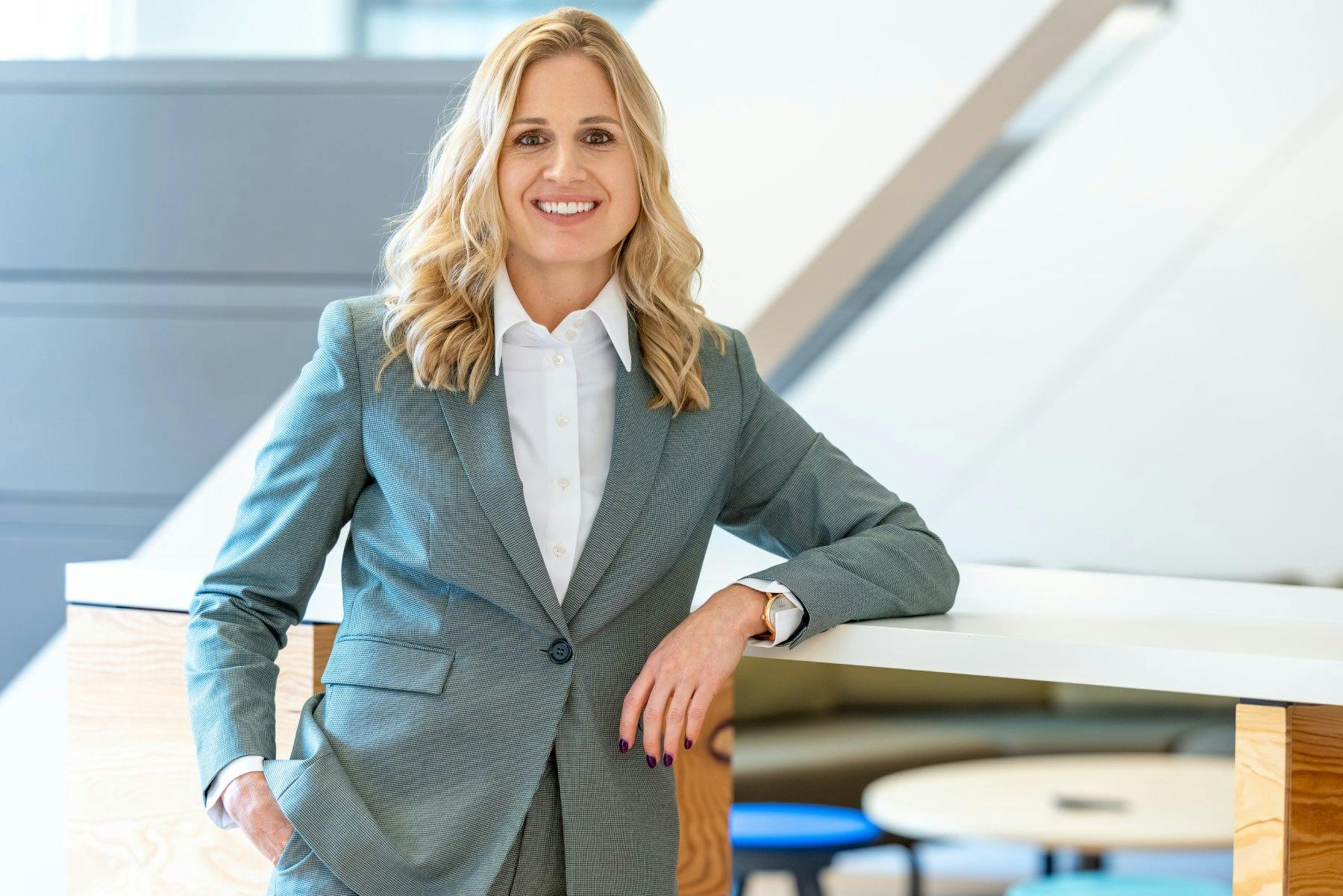 Annina Riedi verrät im Interview, wie Sie Ihr Kapital schützen können, ohne auf attraktive Renditechancen verzichten zu müssen.