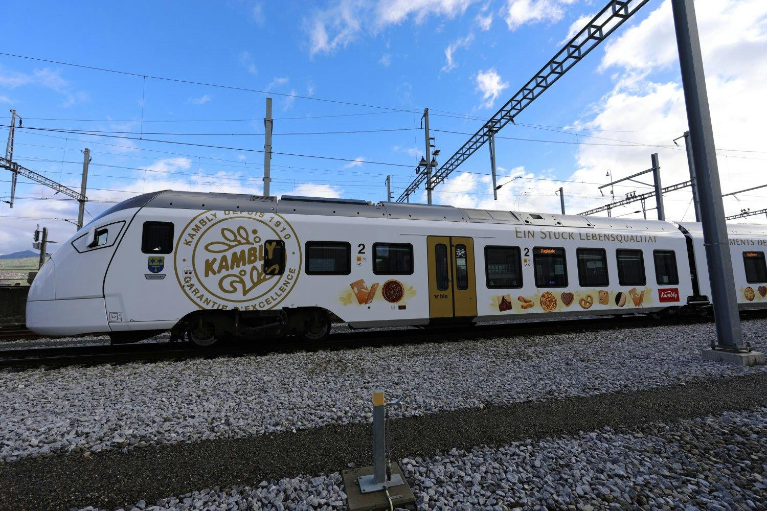 Aussenansicht vom neuen «Kambly Zug».