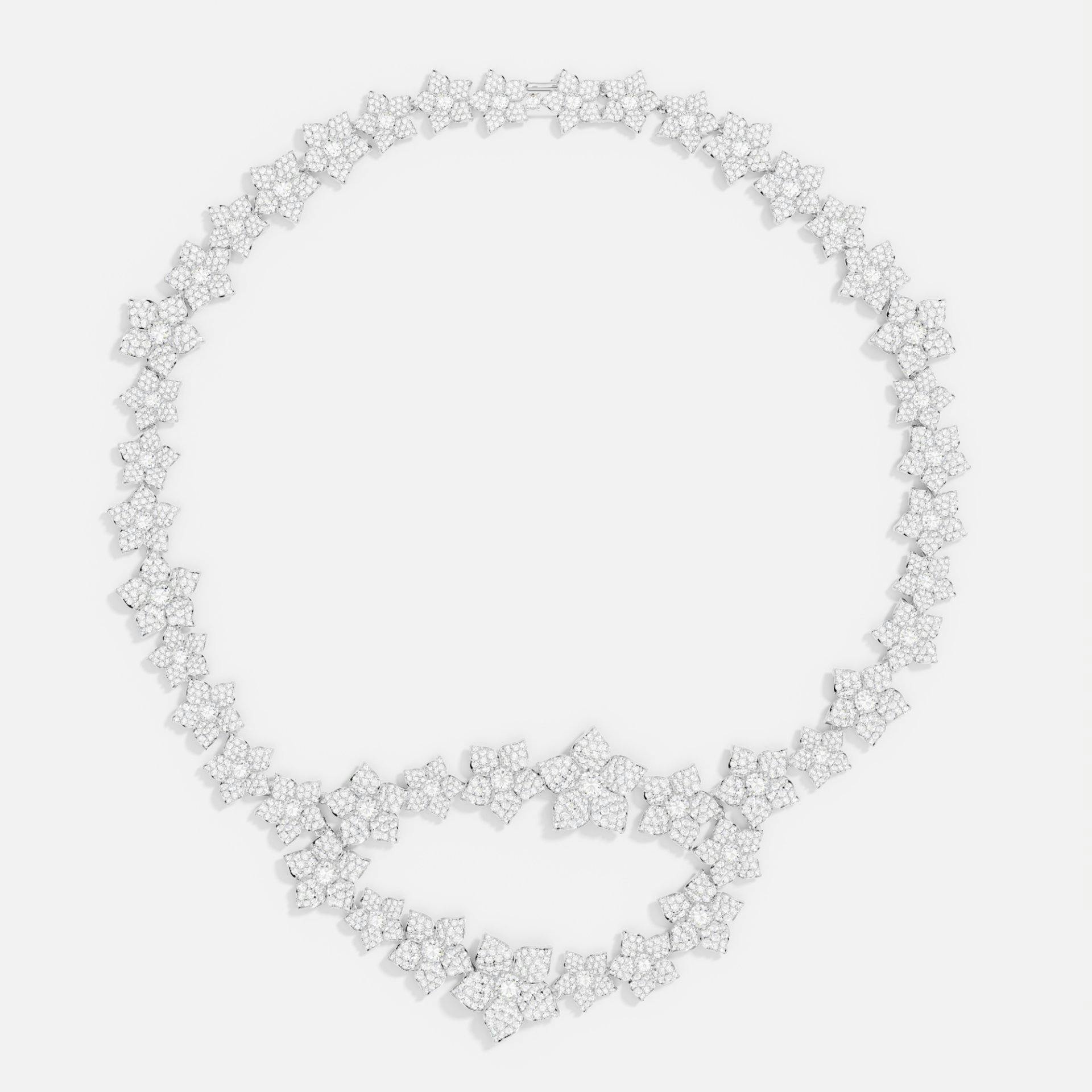 Statement-Collier-Halskette mit Blütenmotiv, Sterling Silber, 880 Franken.