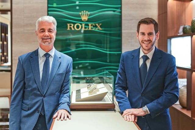 Patrick Stebler (r), Mitinhaber und Teil der Geschäftsleitung, zusammen mit Verkaufsdirektor Gerd Hilbich.