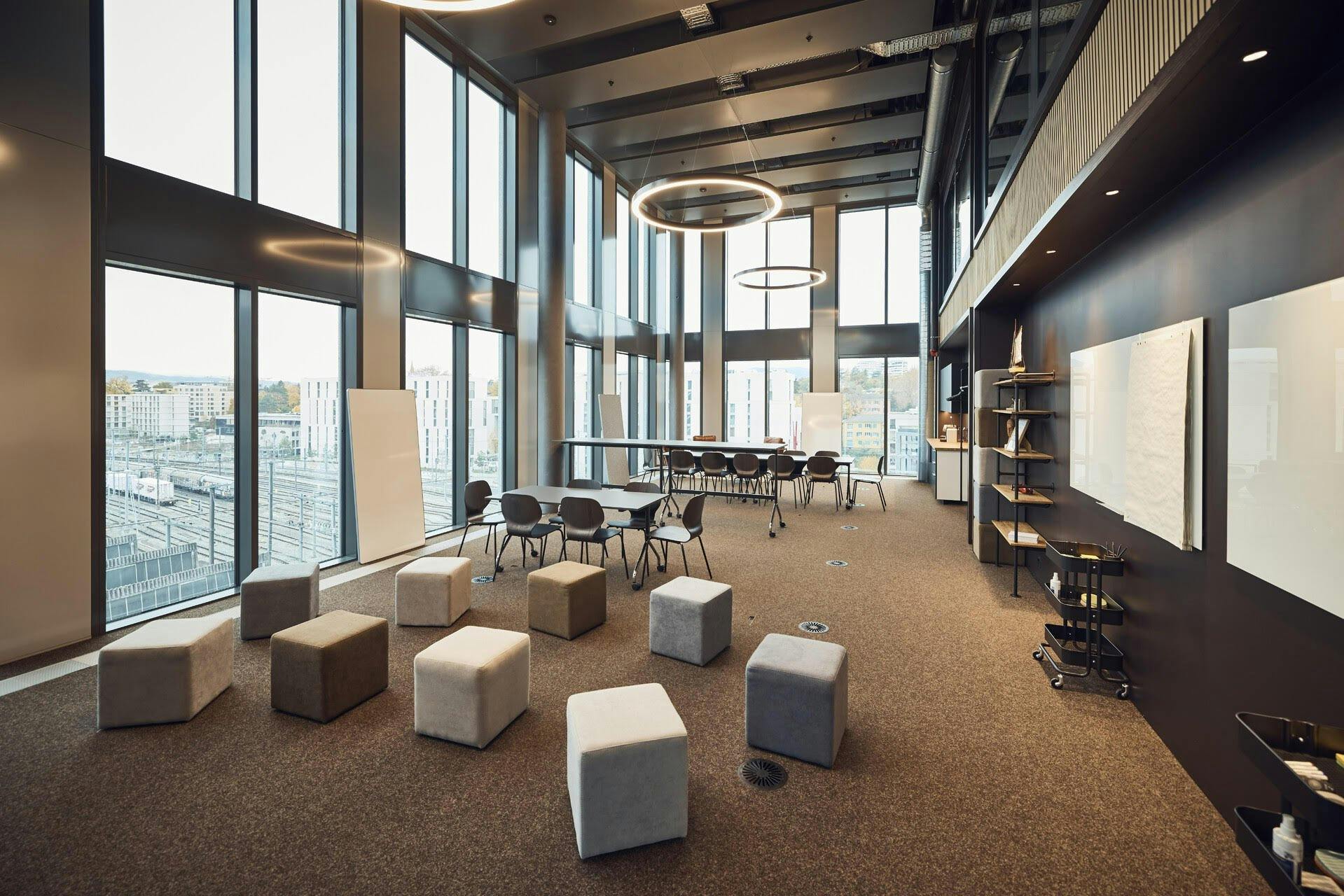 La salle de workshop «Dream Big» ne connaît aucune limite aux idées et aux conceptions, ce qui en fait l'endroit idéal pour des séances de brainstormi...