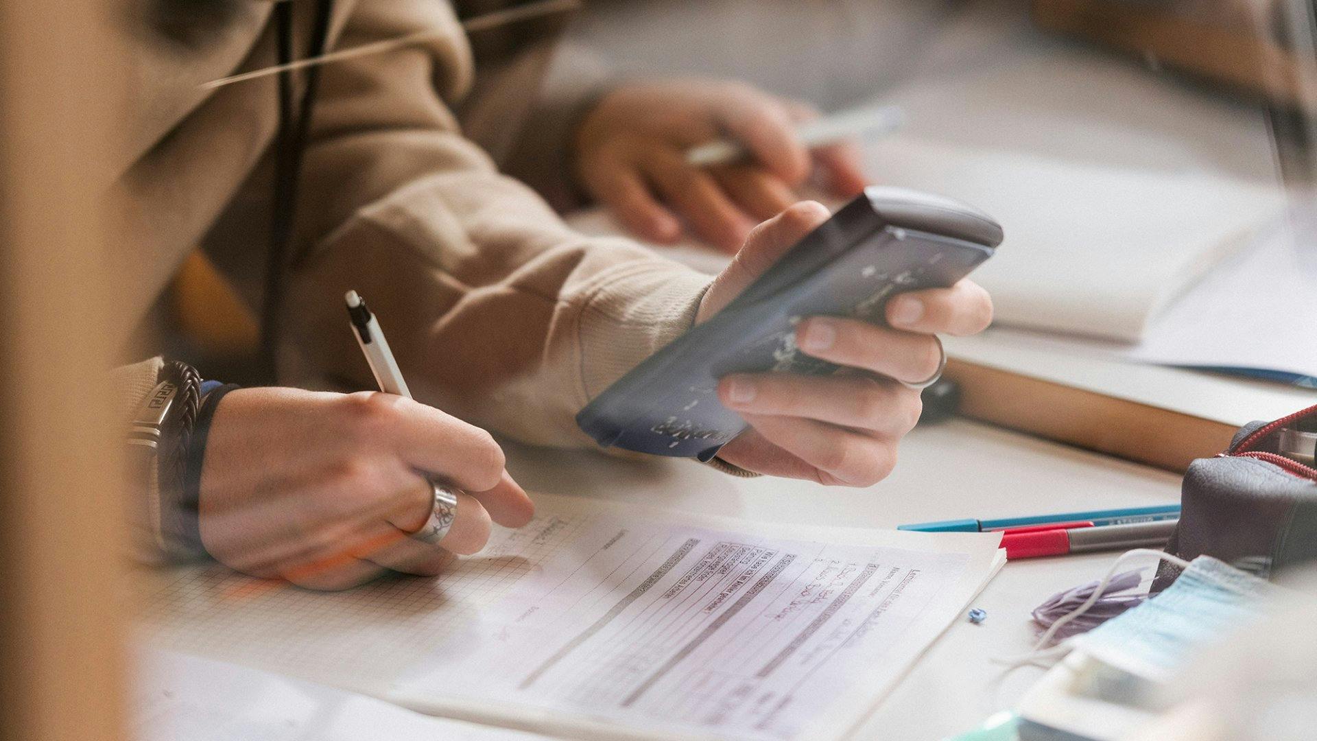 Begleitetes Studium und Tagesstruktur zwischen 7 und 18 Uhr