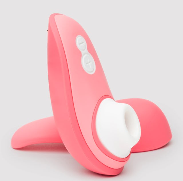 Petit et maniable: le Womanizer Liberty 2 est parfait pour les déplacements.