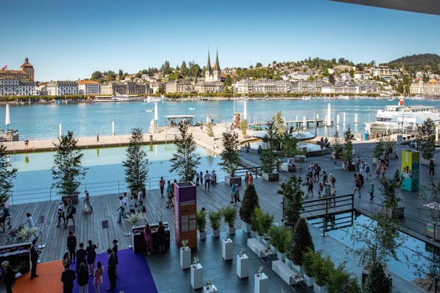 Das Lucerne Festival macht Luzern im Spätsommer zum Treffpunkt der Musikelite: Seit über 75 Jahren mit Top-Orchestern, Dirigentenlegenden und virtuose...