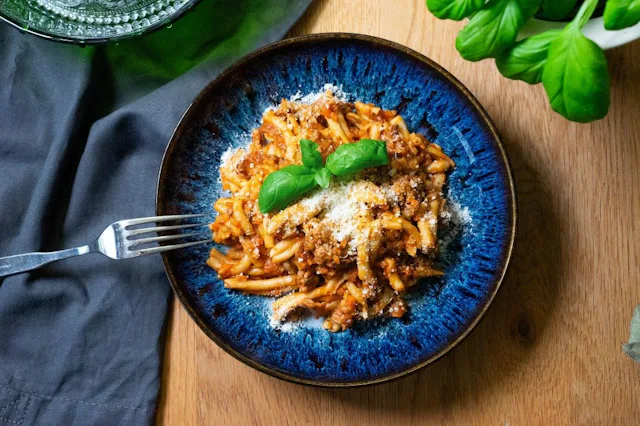 Casarecce mit Linsenbolo