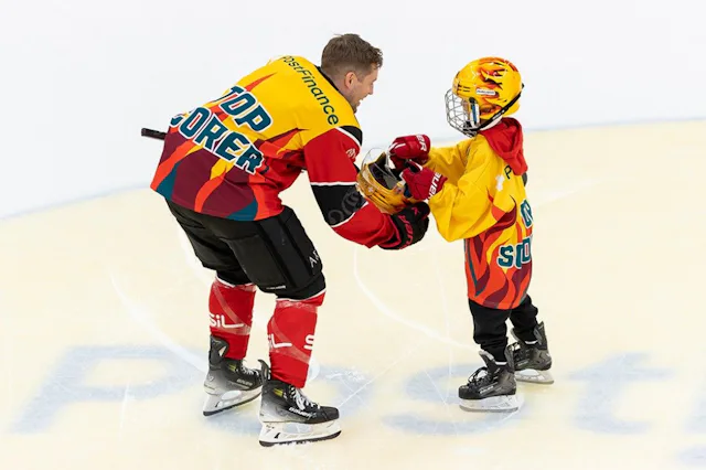 In Lausanne wurden mit der Prämie des Top Scorers die Ausrüstungen der Kinder finanziert.