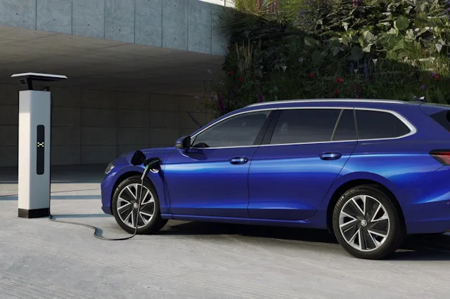 Élégance et luxe – Škoda Superb iV