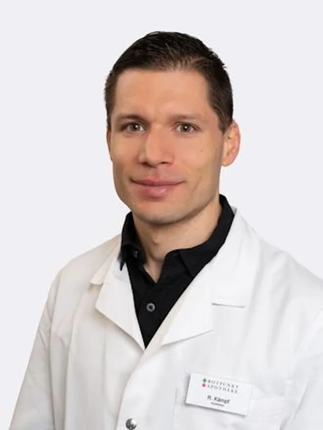 Raphael Kämpf, Apotheker und Inhaber der Apotheke & Drogerie Ruopigen
