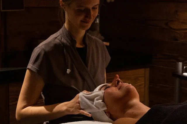 Vielfältige Wellnessangebote in Crans-Montana – ein Ort, an dem man wieder zu sich kommen kann.