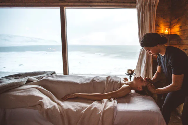 Lassen Sie sich im exklusivsten Abenteuerhotel Islands verwöhnen.