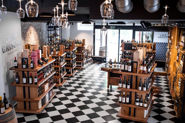 Neu eröffnet: In der Weinboutique Chez Grisoni finden Sie alles rund um das Thema Wein.