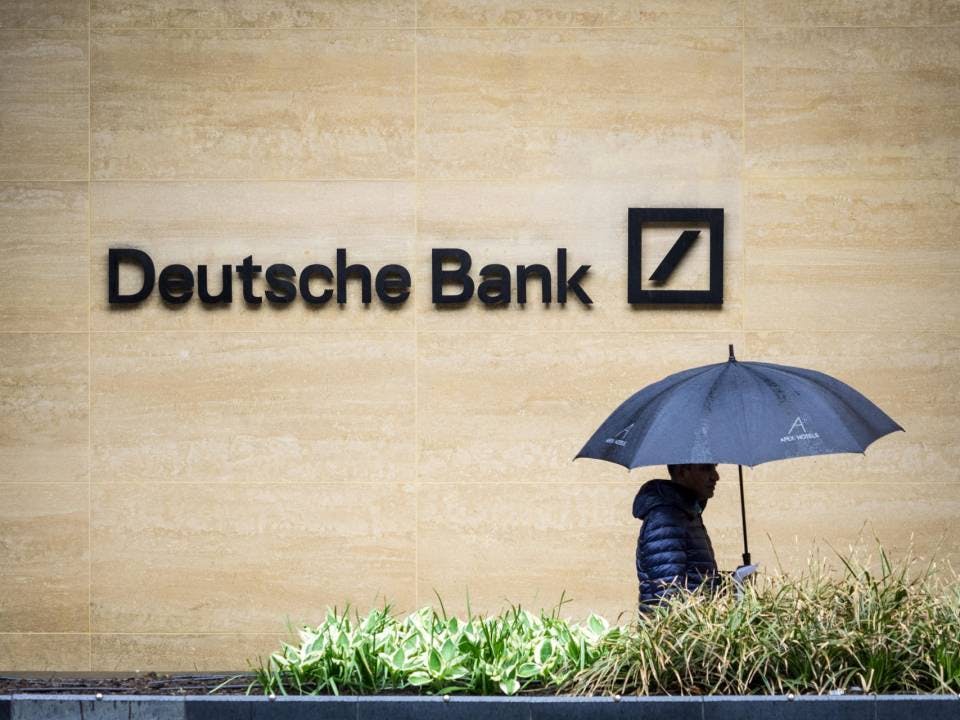 Wer auf einzelne Unternehmen setzt, kann viel verlieren, wie die Geschichte zeigt.