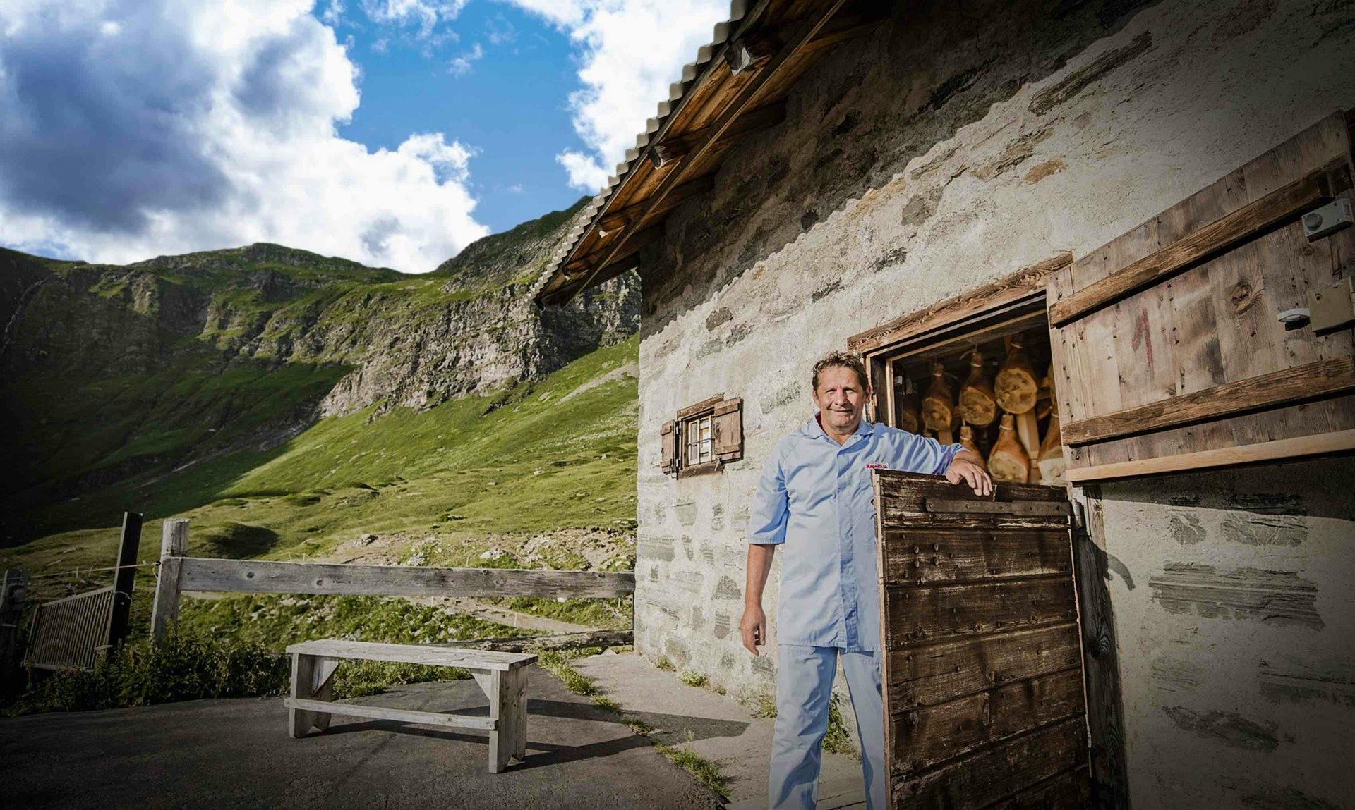 Neben der Expertise der Mastri Salumieri und bestem Schweinefleisch ist die klare Bergluft eine ganz wichtige Zutat.