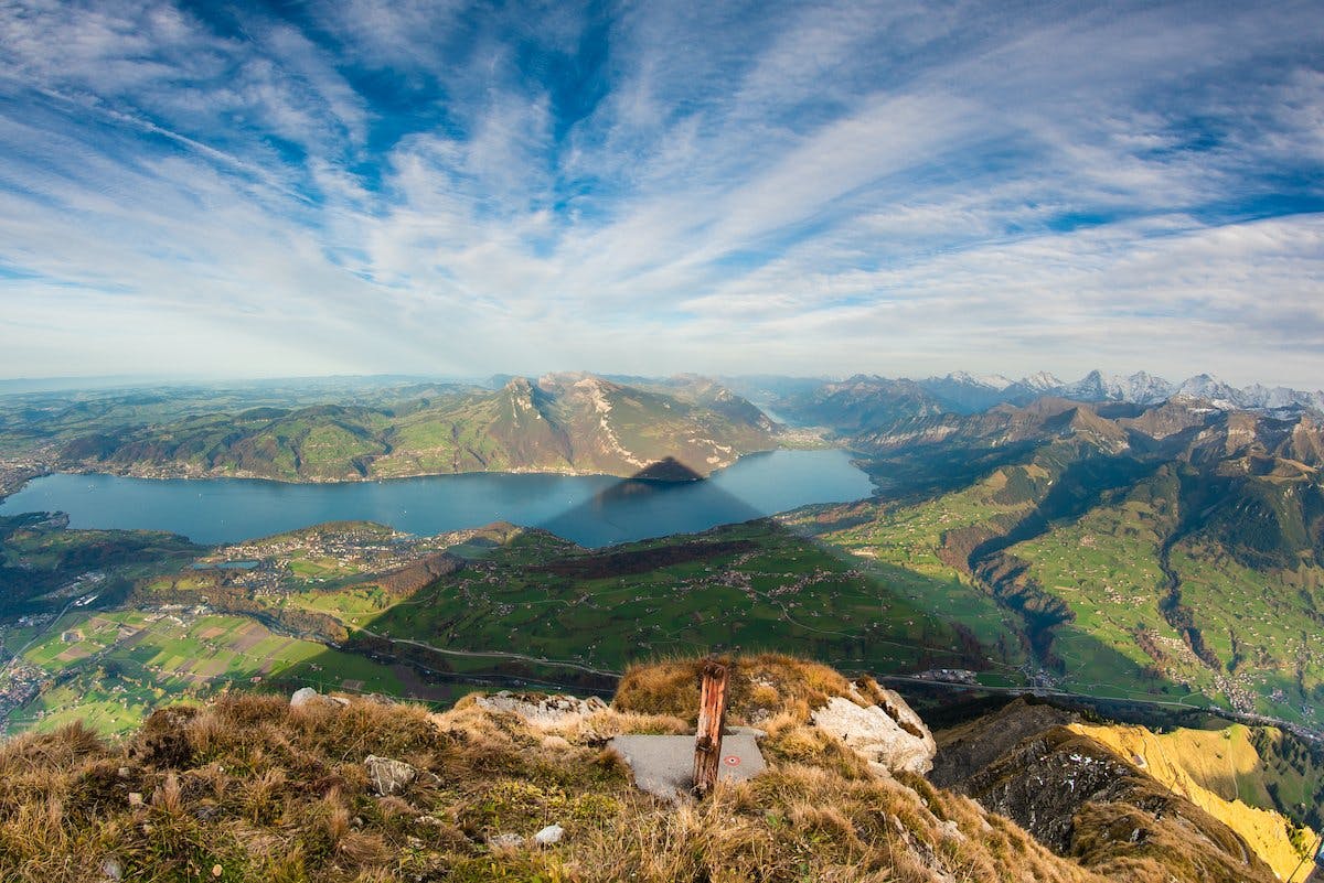 Vielfältig – die Ferienregion Interlaken bietet von Brienz bis Thun und im Diemtigtal für jeden und jede etwas.