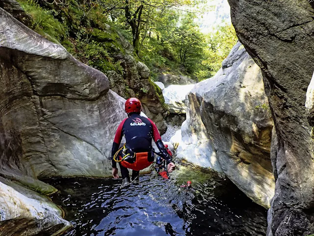Es gehört zu den Besonderheiten der Boggera, dass man an vielen Stellen aussteigen kann, um einen Sprung zu vermeiden – oder ihn zu wiederholen.