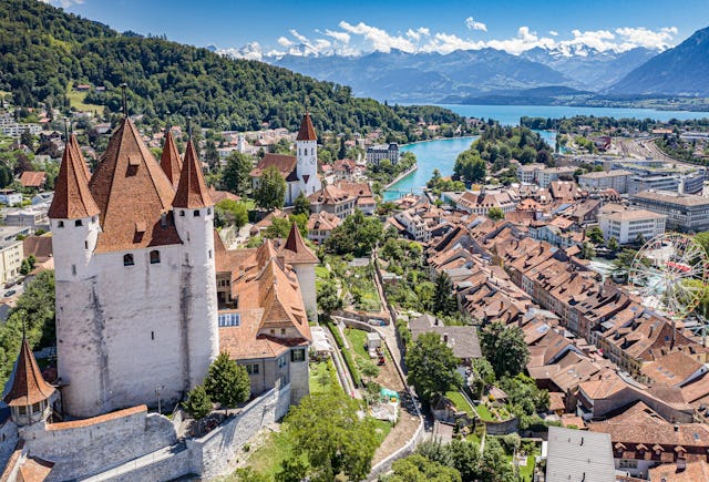 Die Region Thunersee an Land und zu Wasser