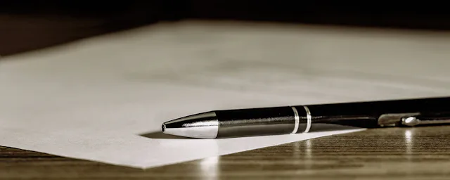 Das Ausfüllen jener Dokumente, die das Lebensende regeln, benötigt nicht viel Zeit. Ein herausfordernder Prozess ist jedoch die vorhergehende Auseinandersetzung mit den existenziellen Fragen.