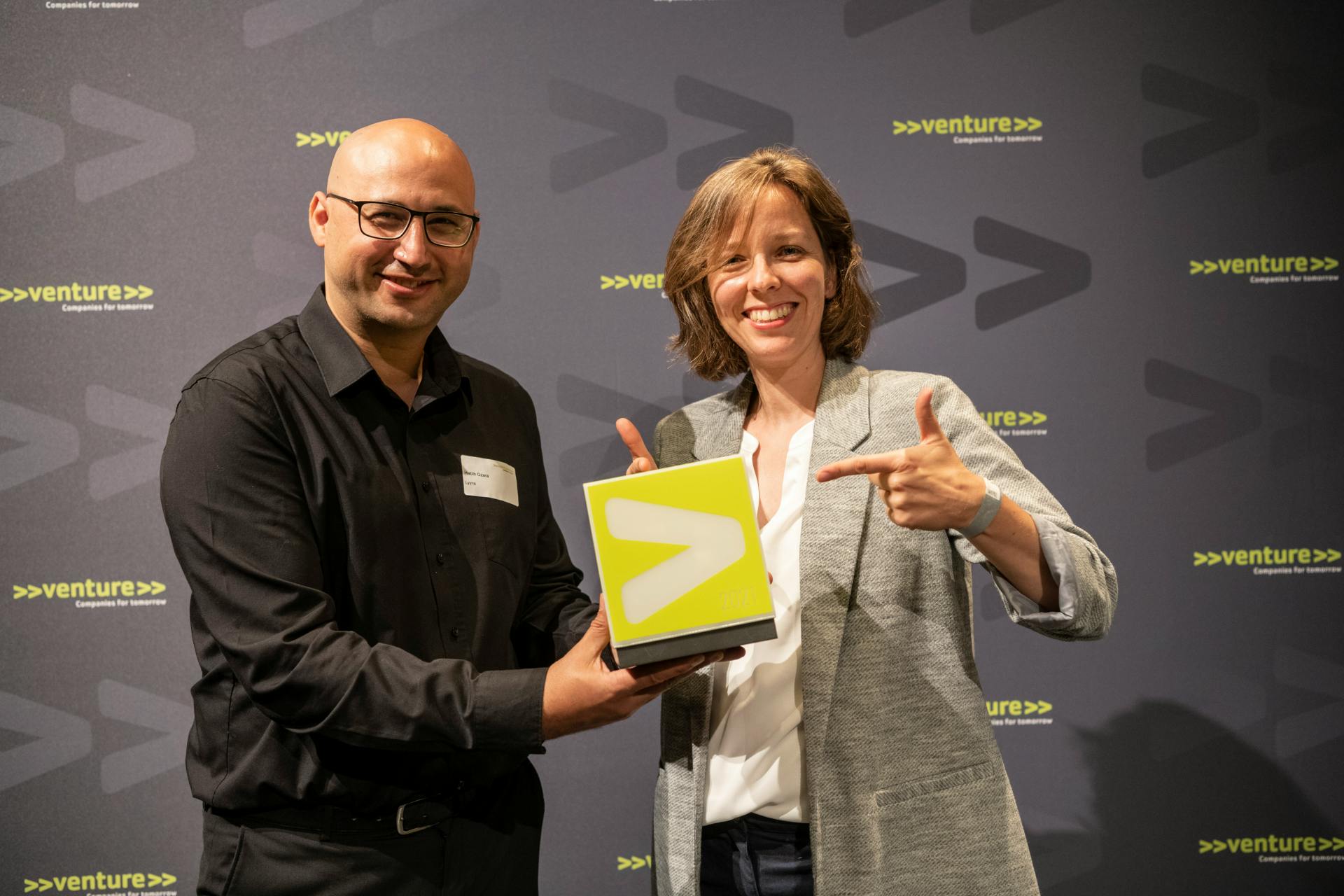 Lyyna (Zürich): Ermöglicht Banken, ihren Kunden während des Kaufvorgangs bei Detailhändlern eine Versicherung anzubieten und so das volle Wertpotenzi...