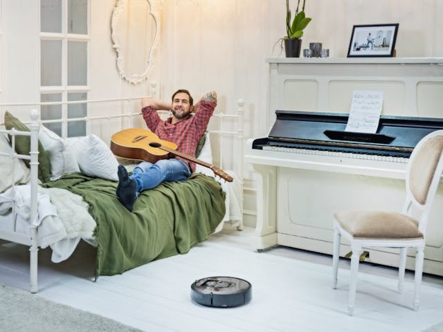 Das Leben leben und den iRobot arbeiten lassen: Manu Bukart macht es richtig.