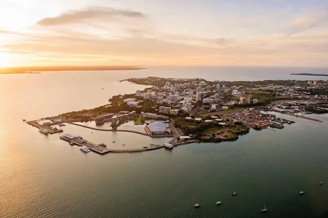 Die quirlige, tropische Hauptstadt des Northern Territory geniesst einen entspannten Outdoor-Lebensstil und einen endlosen Sommer.