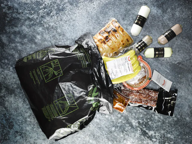 Nie wieder Foodwaste: Mit dem Abfall!?-Sack 2.0 kämpft die Metzgerei Jenzer dagegen an.