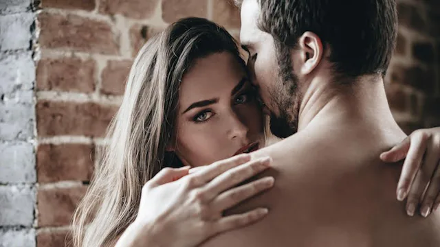 Le «casual dating» a le vent en poupe et les facteurs favorisant l’émergence de cette tendance sont multiples.