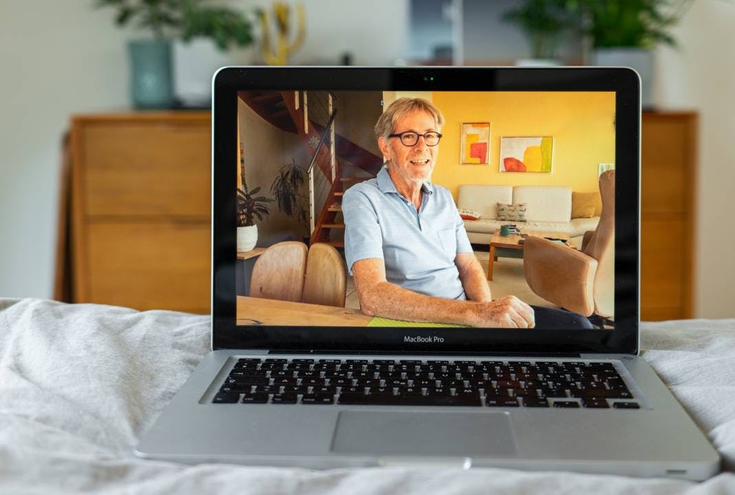 Jean Baudat gehört zur Risikogruppe, darum haben wir ihn aus sicherer Distanz abgebildet.