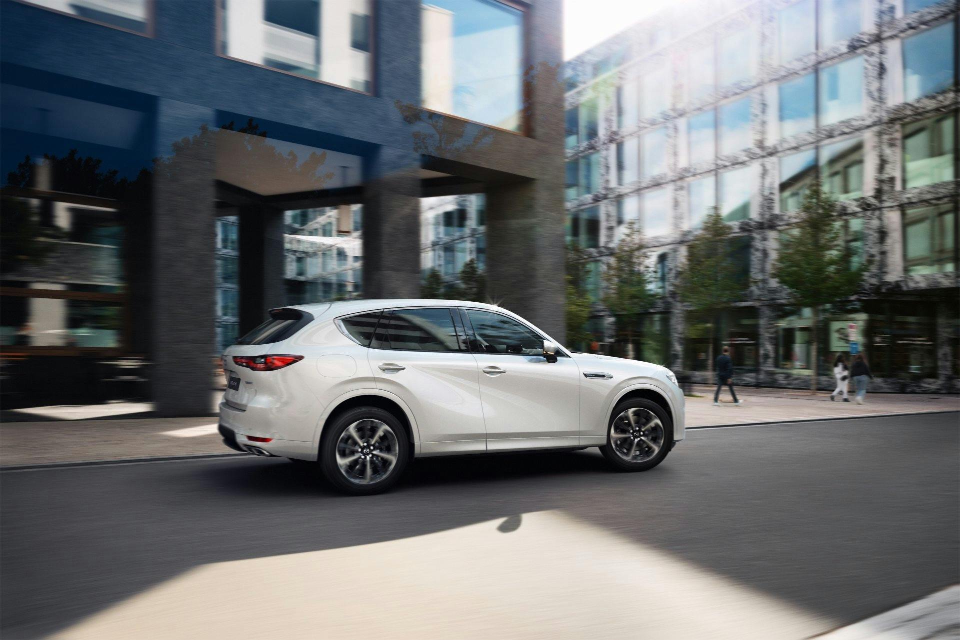 Der neue Mazda CX-60 ist etwas für anspruchsvolle Fahrer.