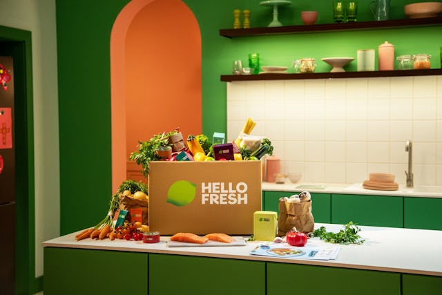 Die Kochboxen werden gefüllt mit frischen Zutaten aus der Region.