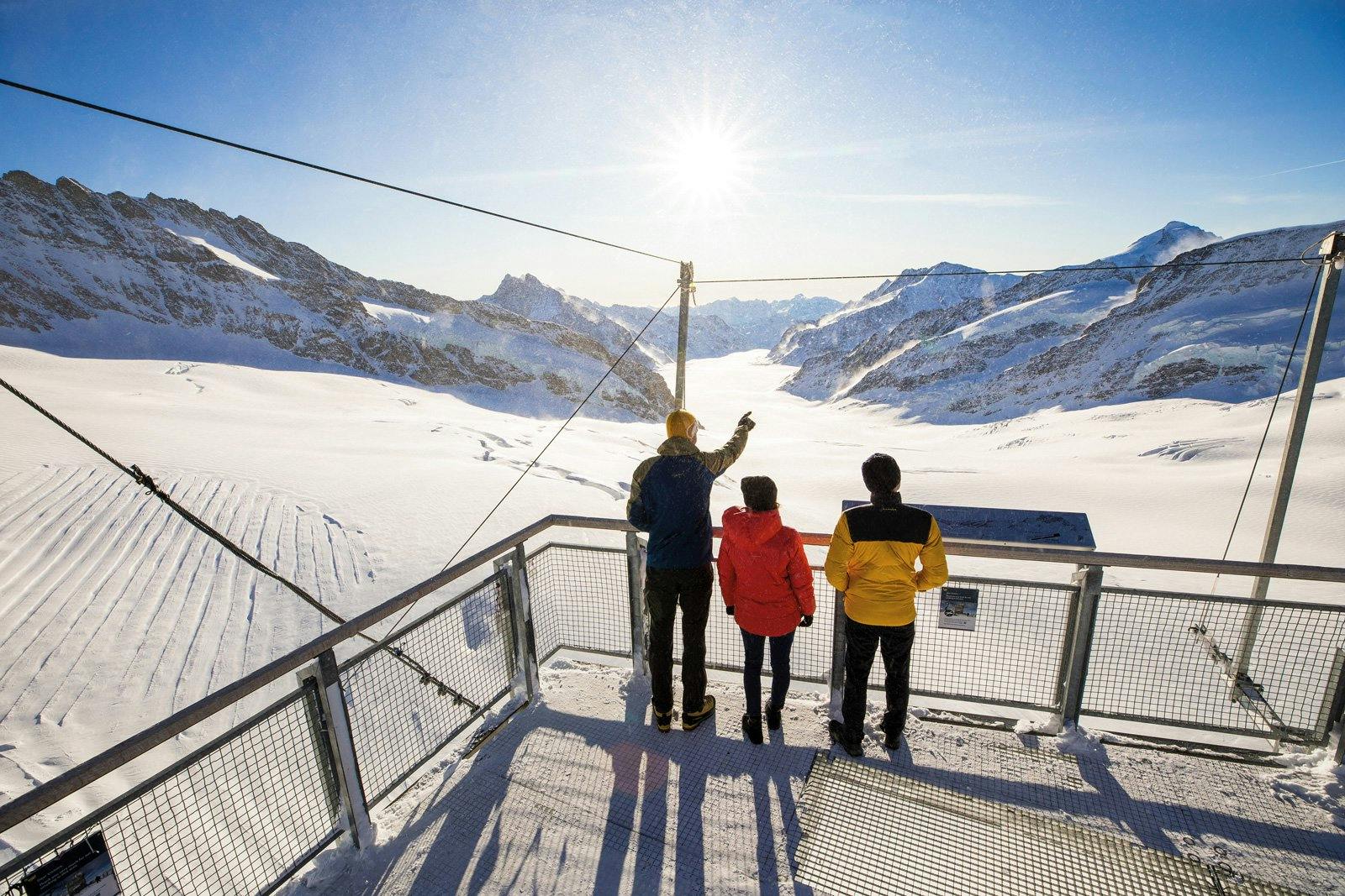 UNESCO-Welterbe: Ausblick von der Sphinx-Terrasse auf den längsten Gletscher der Alpen.