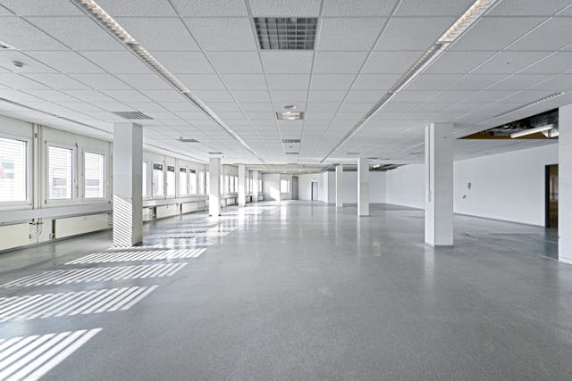 Gewerbeflächen bis zu 800 Quadratmetern stehen Ihnen zur Verfügung.