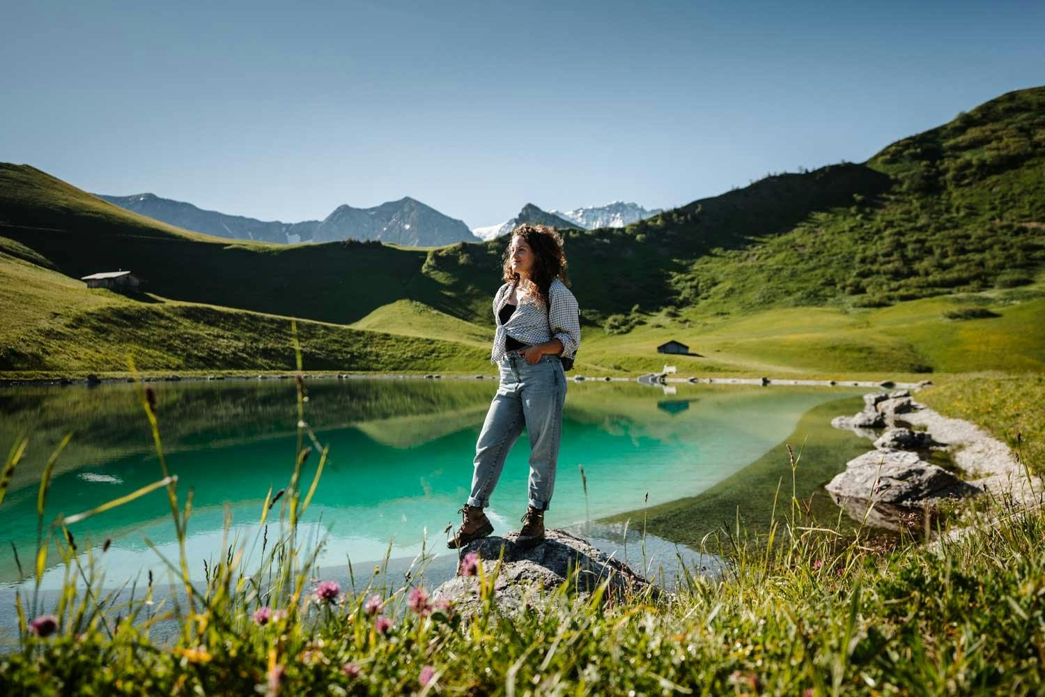 Um den Transport müssen Sie sich dabei keine Sorgen machen, denn im Wanderticket Adelboden-Lenk ist von Zug, Bus bis Bergbahn alles inklusive.