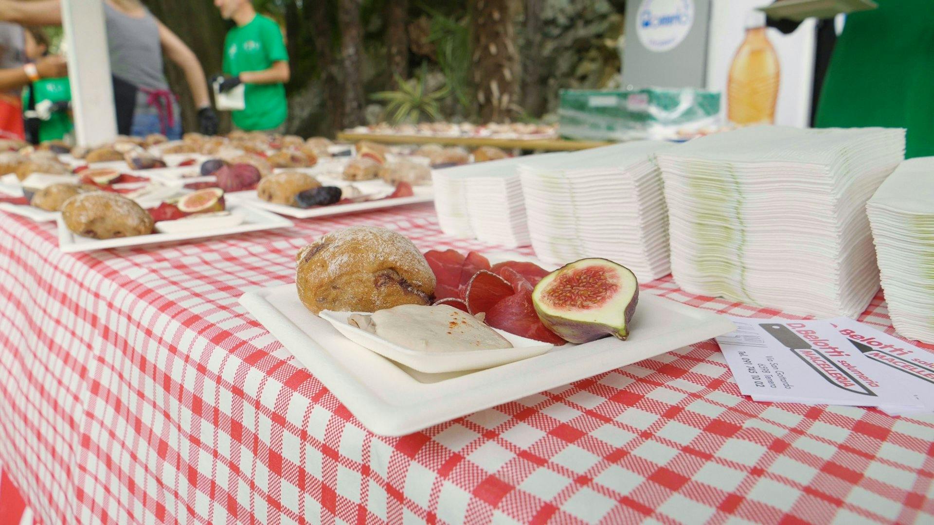 Die besten Produzenten und Produzentinnen aus dem Tessin bringen ihre Erzeugnisse nach Zürich.