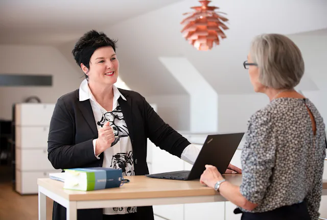 Birgit Biedermann, Notarin, Rechtsanwältin und Fachanwältin SAV Erbrecht, Wernli Biedermann Partner.