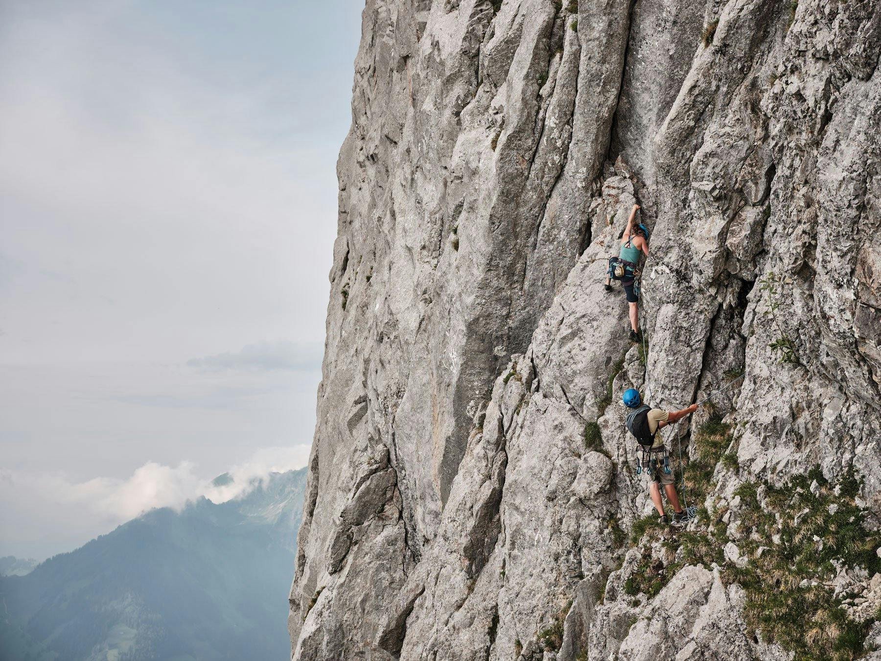 Kletterer an den Gastlosen in Jaun.